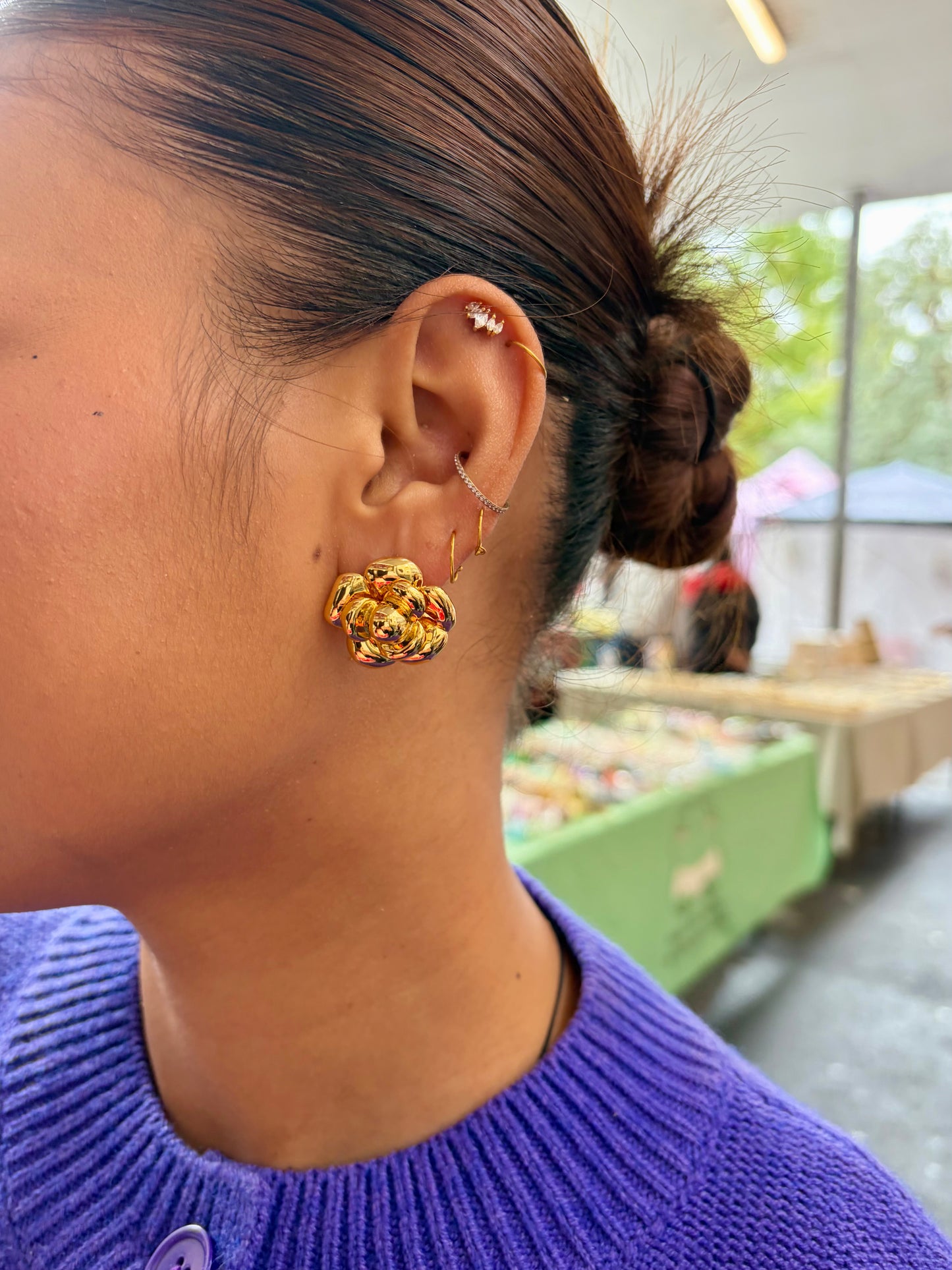 Sculpted Bloom Stud Earrings – Silver