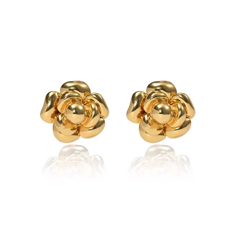 Sculpted Bloom Stud Earrings – Silver